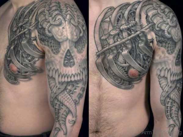 Biomechanical Tattoo Skull on Full Sleeve 