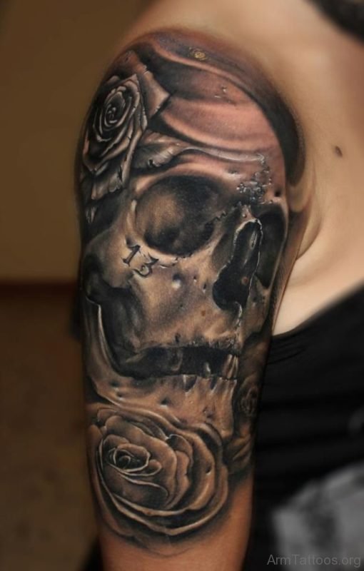 Black Rose And Skull Tattoo