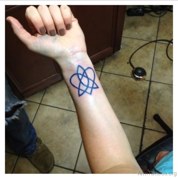 Blue Celtic knot Tattoo 