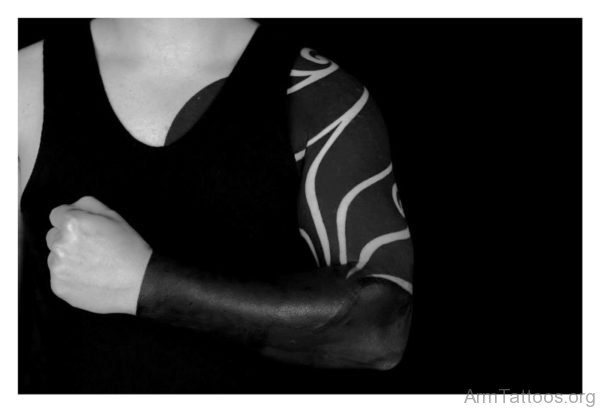 Dazzling Black Tattoo On Arm 