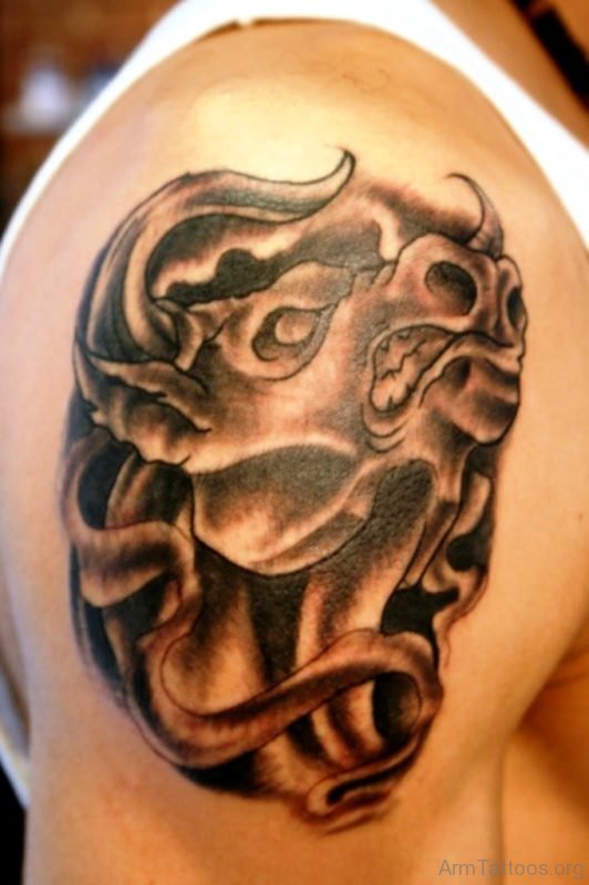 Elegant Angry Bull Tattoo On Shoulder 
