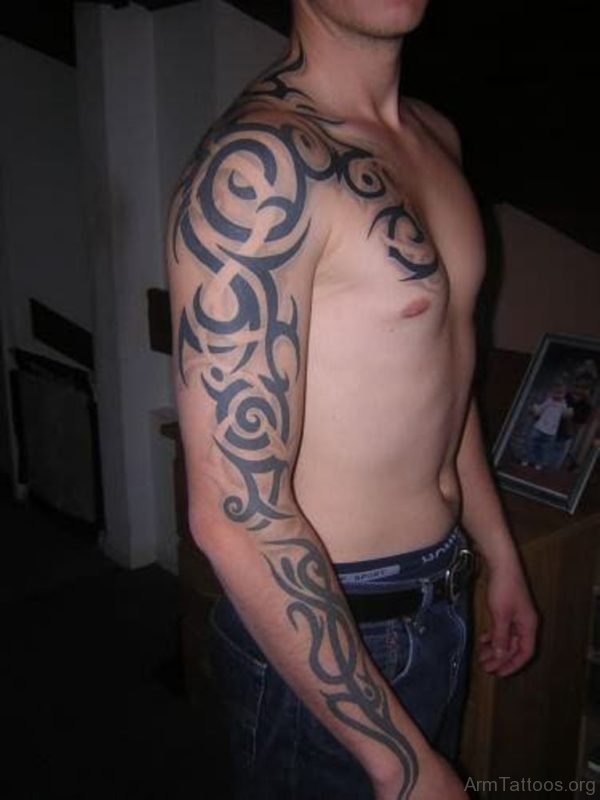 Elegant Tribal Tattoo Design