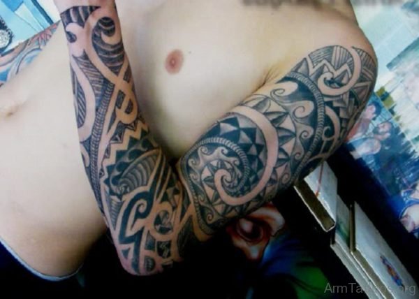 Graceful Maori Tribal Tattoo