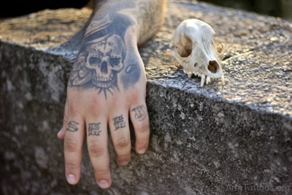 Hand Skull Tattoo Design Image