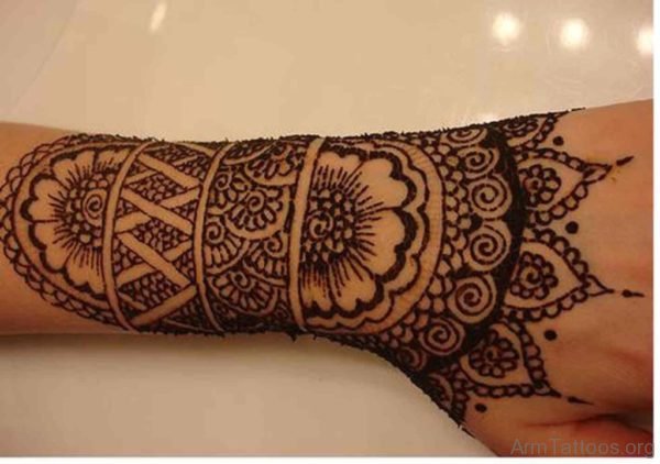 Henna Mandala Tattoo On Hand 