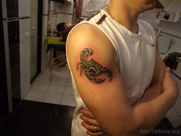 Magnificant Scorpion Tattoo