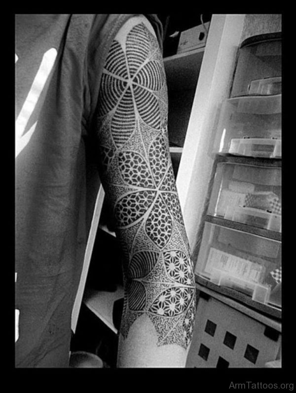 Magnificent Geometric Tattoo