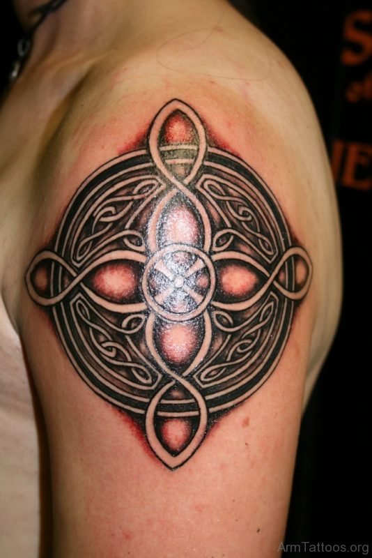 Mind Blowing Celtic Tattoo