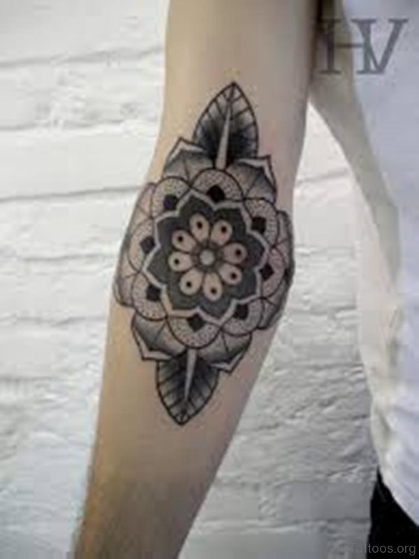 New Attractive Mandala Tattoo