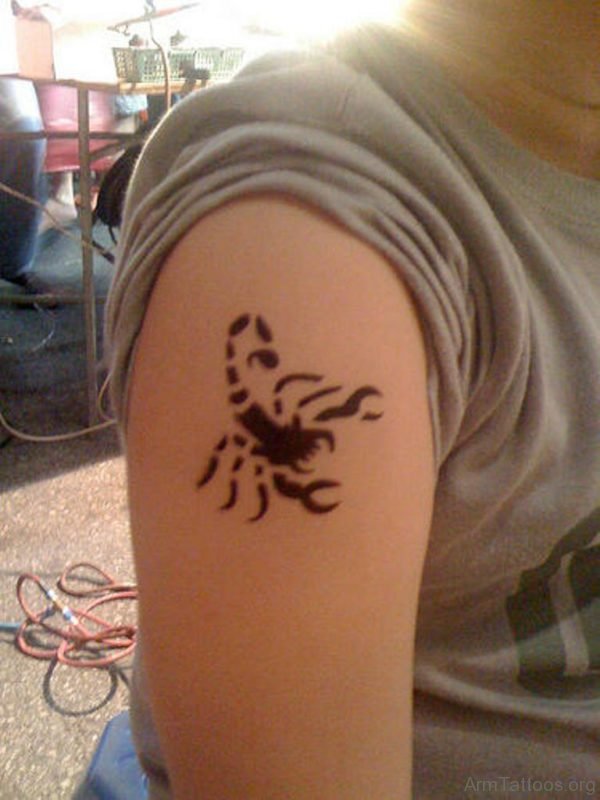 Nice Scorpion Tattoo Design