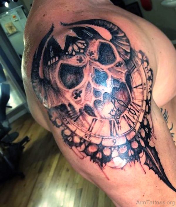 Nice Skull Tattoo Design 