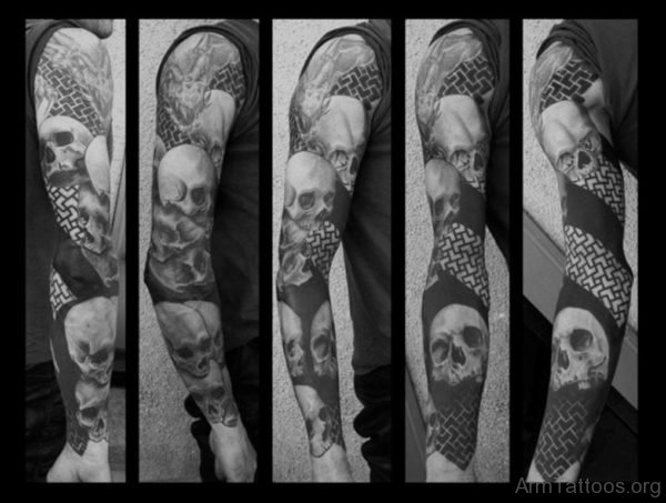 Outstanding Skull Tattoo 