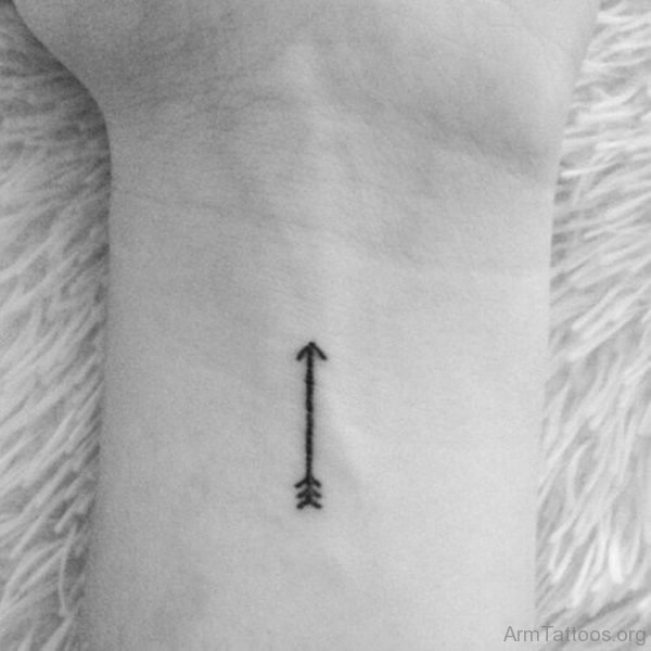 Stylish Arrow Tattoo On Wrist