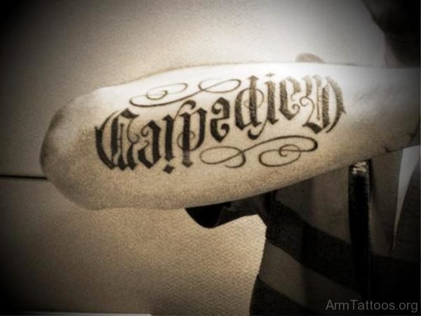 Traditional Carpe Diem Tattoo On Arm 