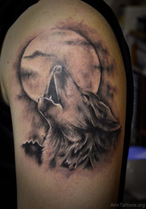 Wolf And Moon Tattoo On Shoulder