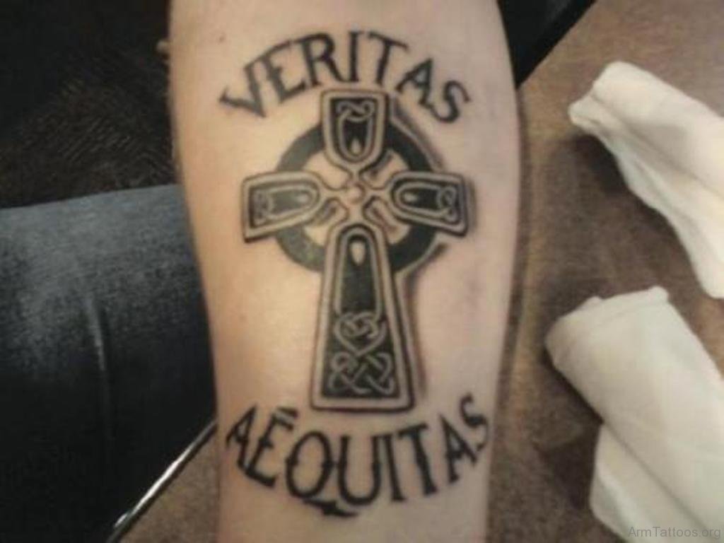 70 Good Looking Cross Tattoos For Arm