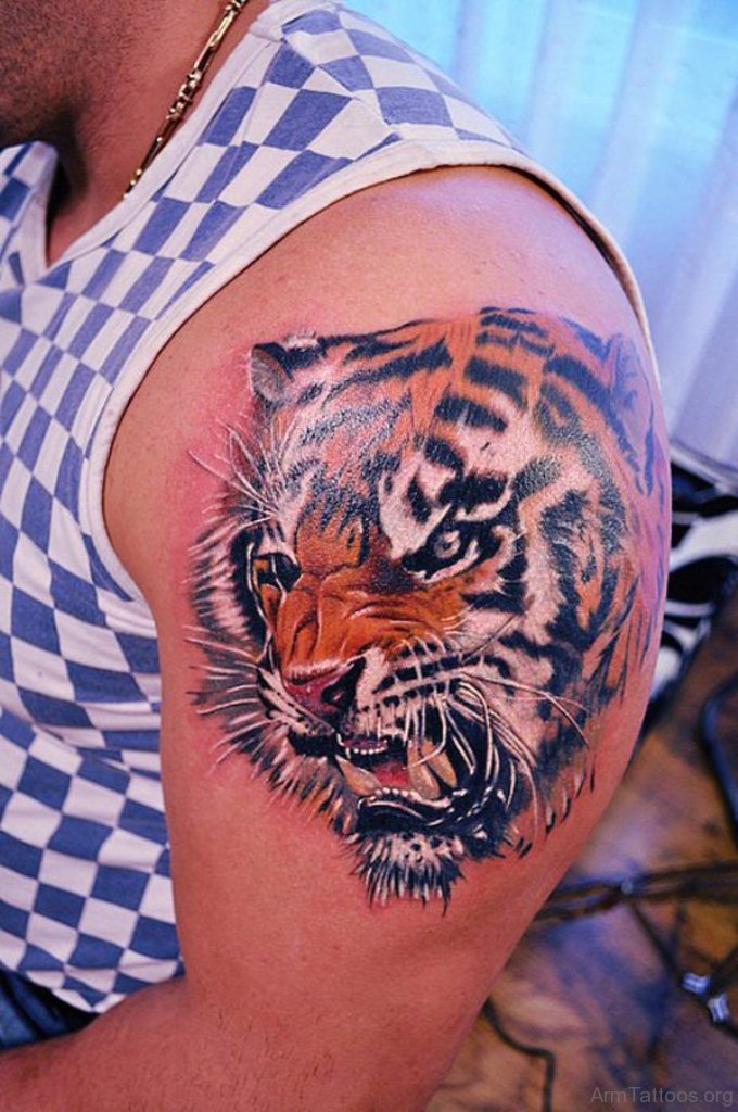 Тигр на плечо мужские. Татуировки. Наколки тигра. Красивые тату тигра. Тату на плече.
