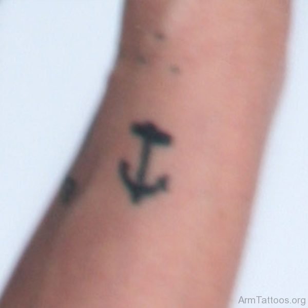 Kesha Tattoo Anchor On Wrist 